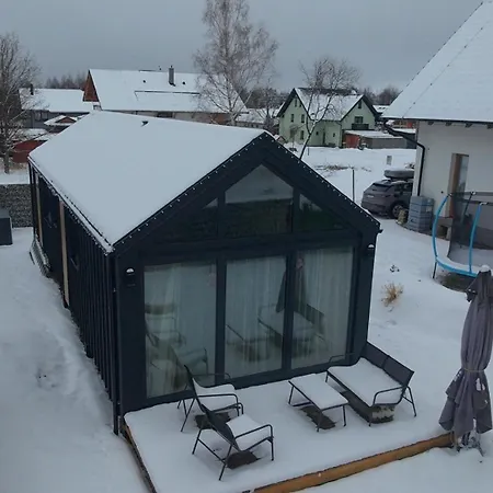 Tiny House At Deer Trail בקתה